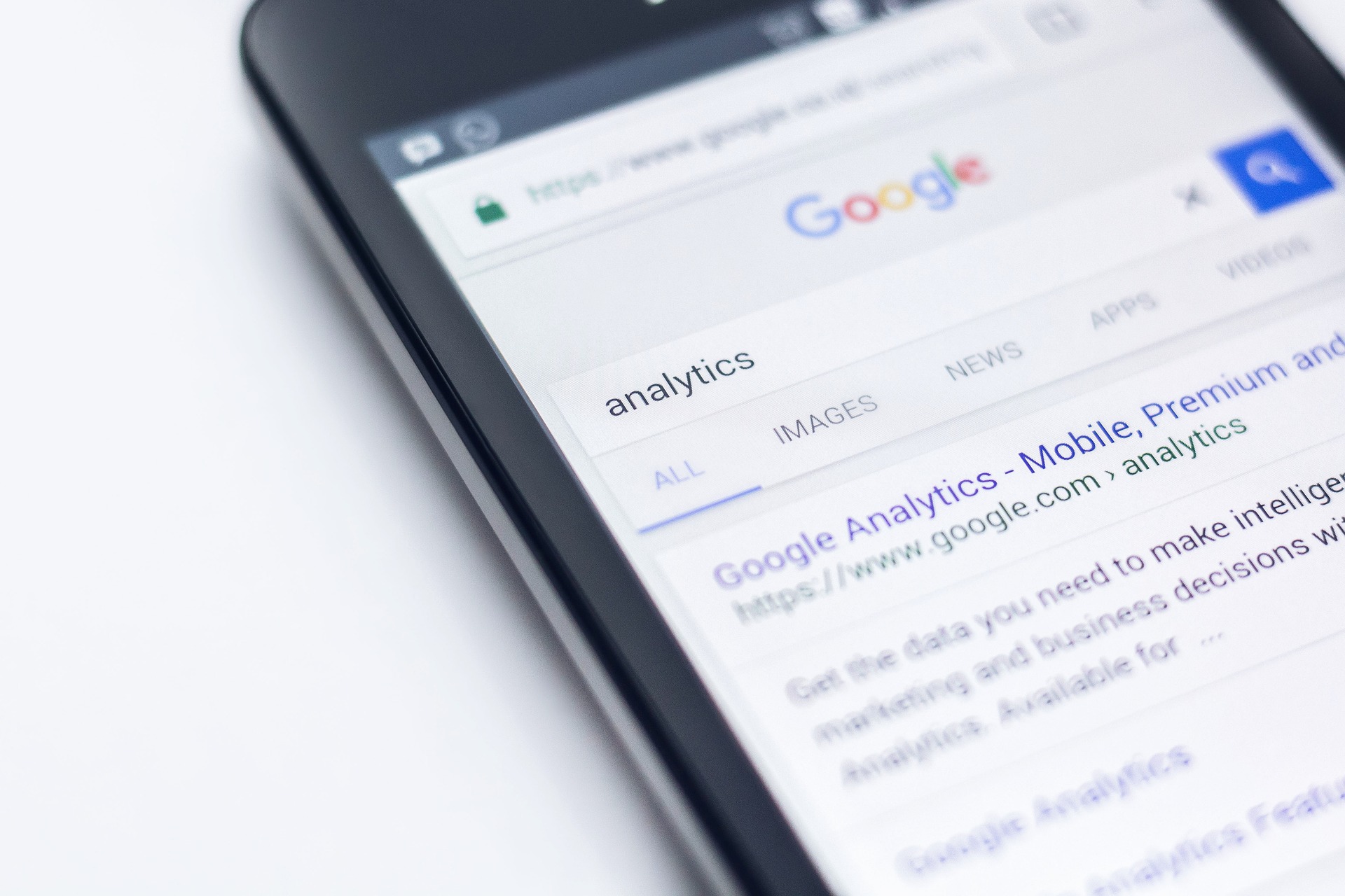 Boost Your Online Presence in 2023 with the Help of Google Ads