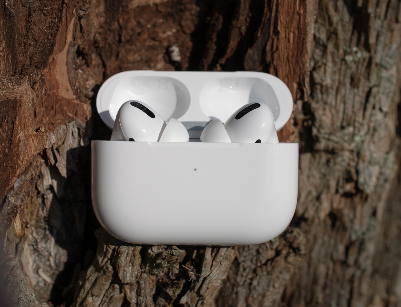 Apple AirPods are Doubling as Hearing Aids