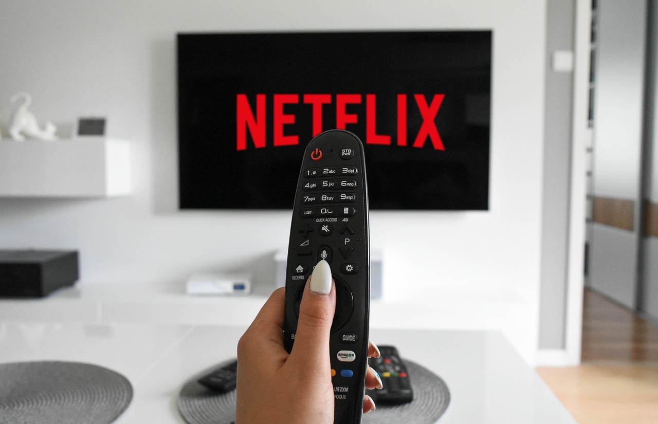 Netflix Considers Adding Live TV to Increase Engagement
